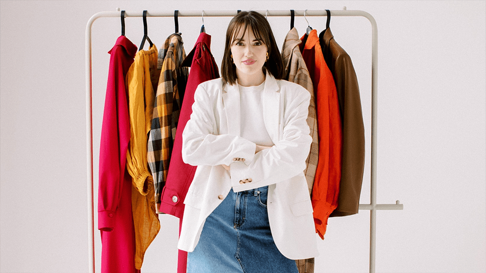 Детальніше про статтю Сучасний стиль без компромісів: як знайти баланс між сексуальністю, жіночністю, зручністю та функціональністю одягу